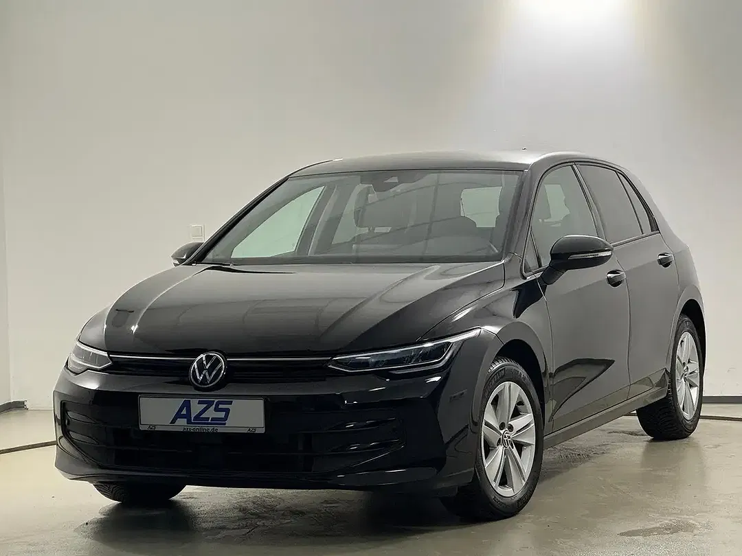 Volkswagen Golf - Thumbnail 2