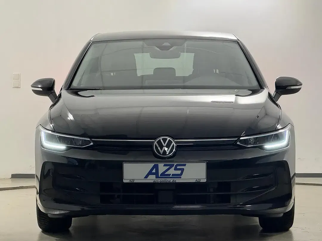Volkswagen Golf - Thumbnail 3