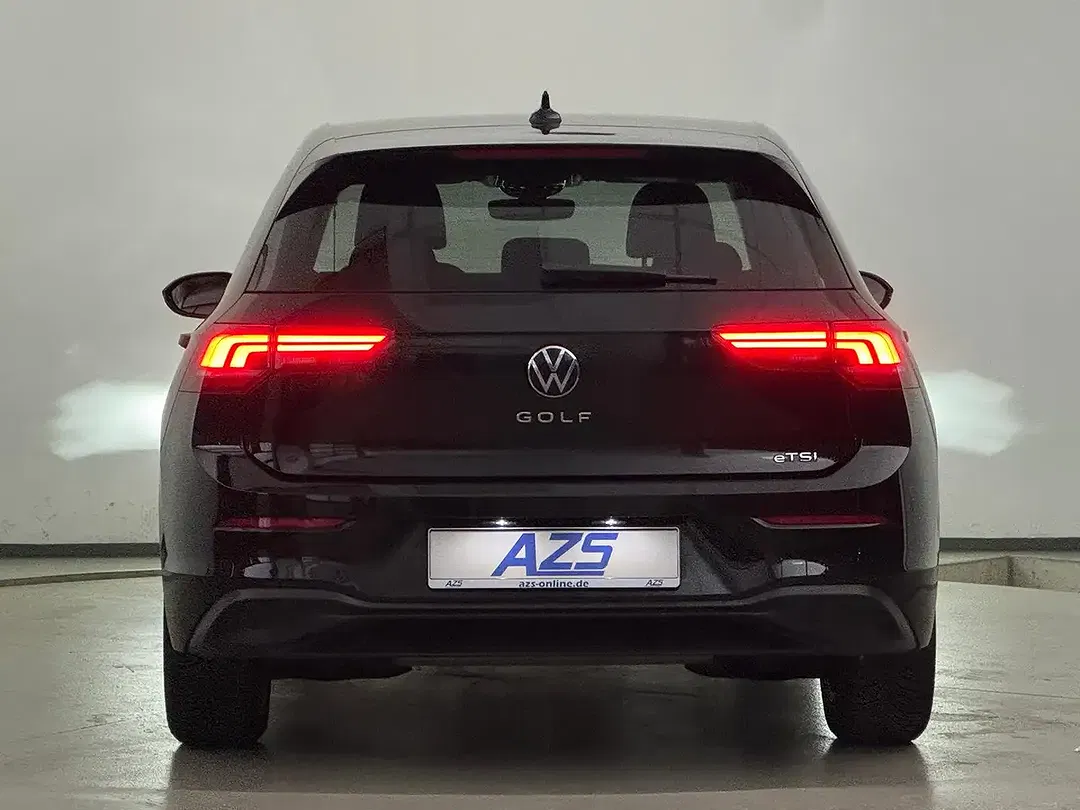 Volkswagen Golf - Thumbnail 6