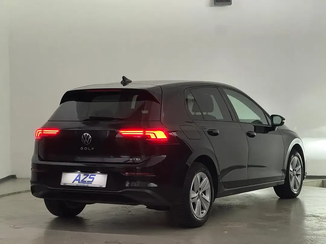 Volkswagen Golf - Thumbnail 7