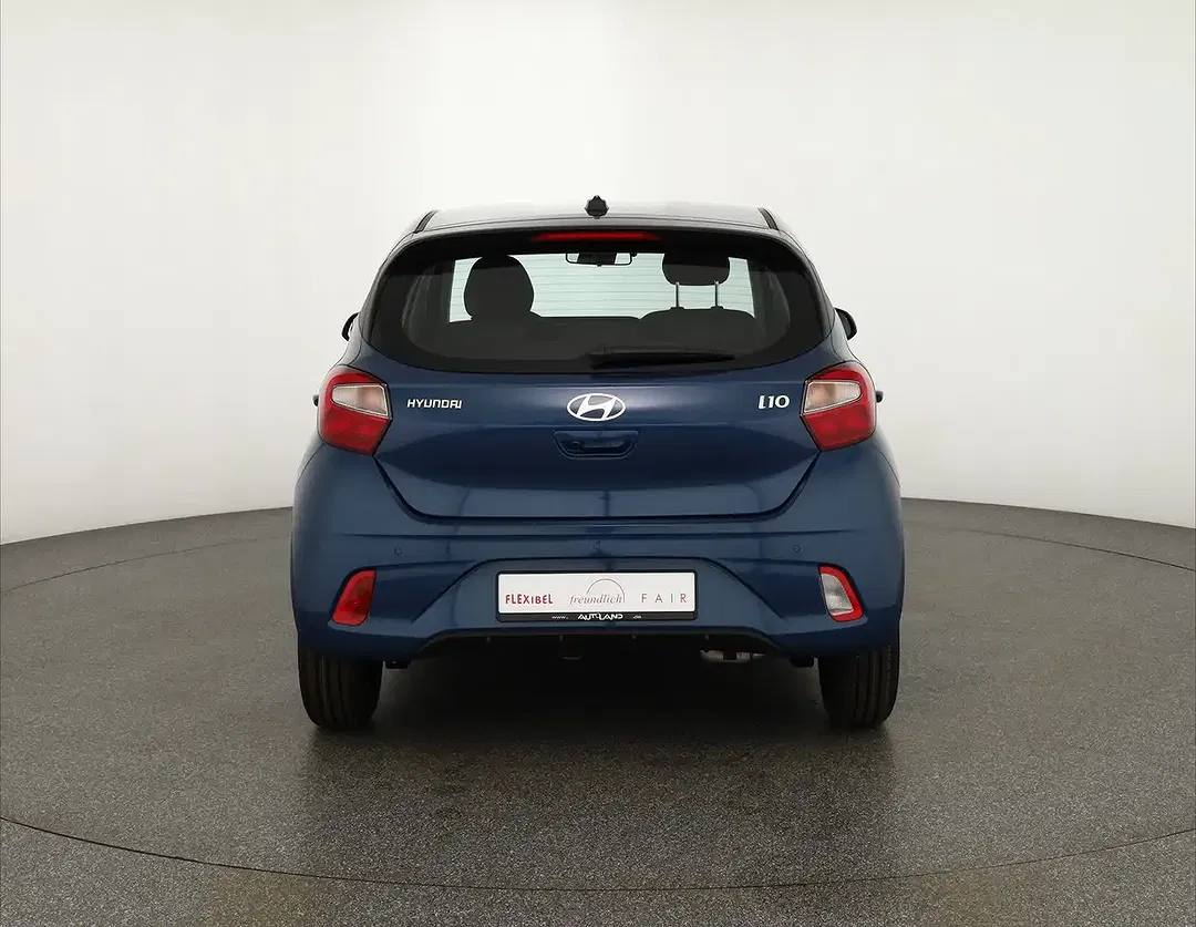Hyundai i10 - Thumbnail 3