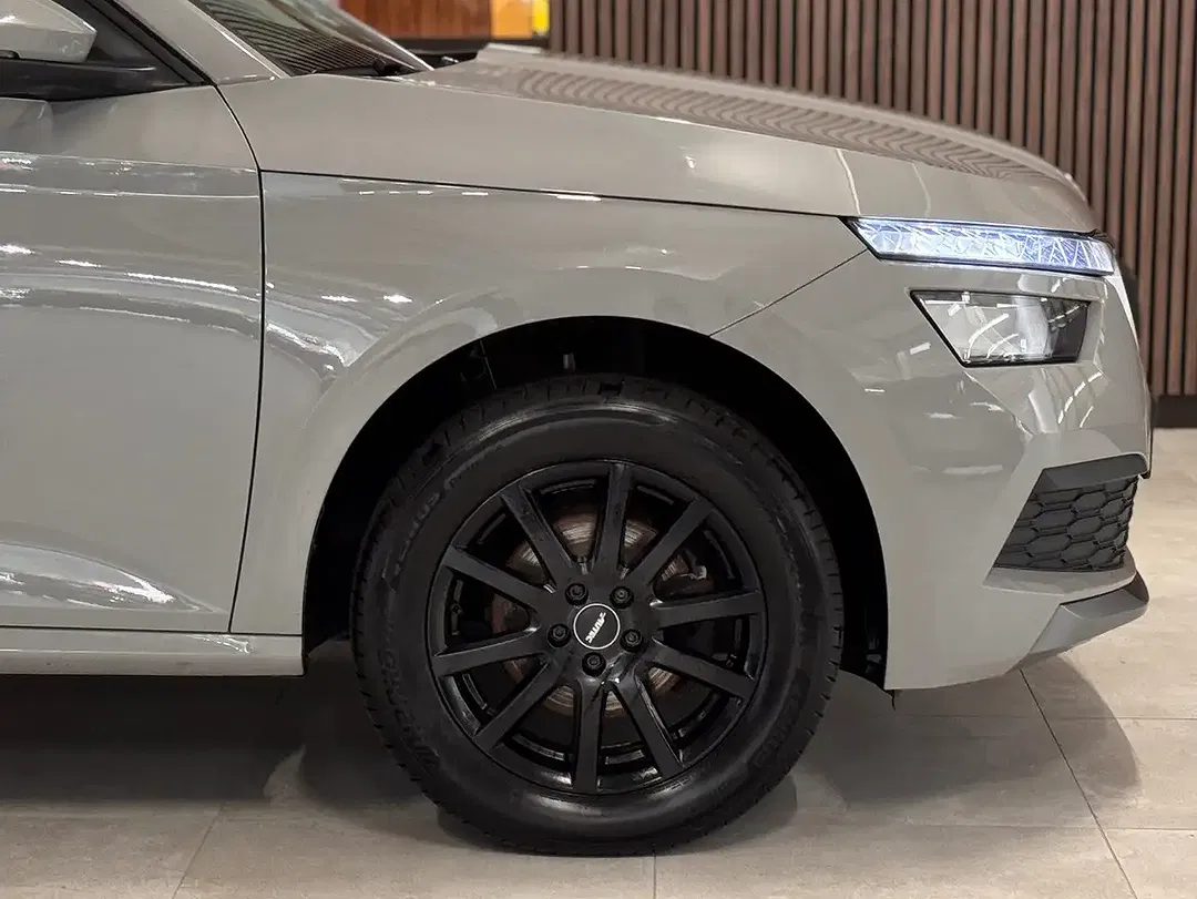 Skoda Kamiq - Thumbnail 10