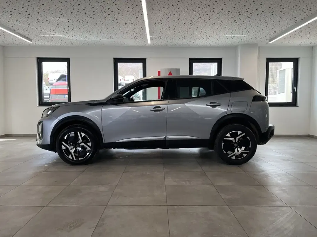 Peugeot 2008 - Thumbnail 2