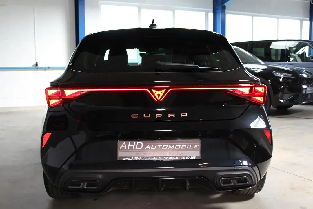 CUPRA Leon - Thumbnail 5