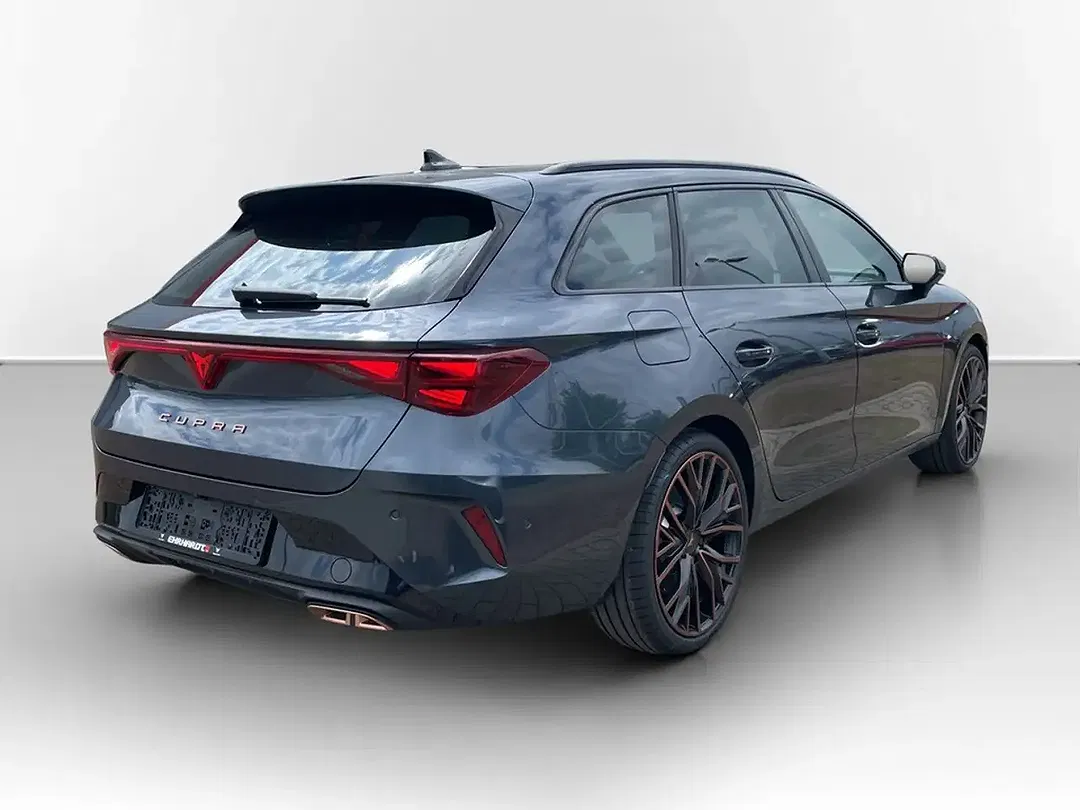 CUPRA Leon - Thumbnail 5