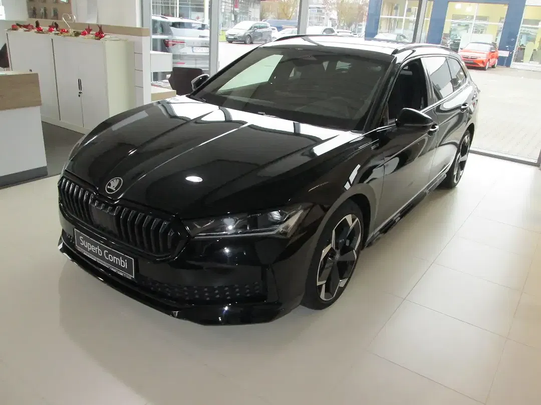 Skoda Superb - Thumbnail 1