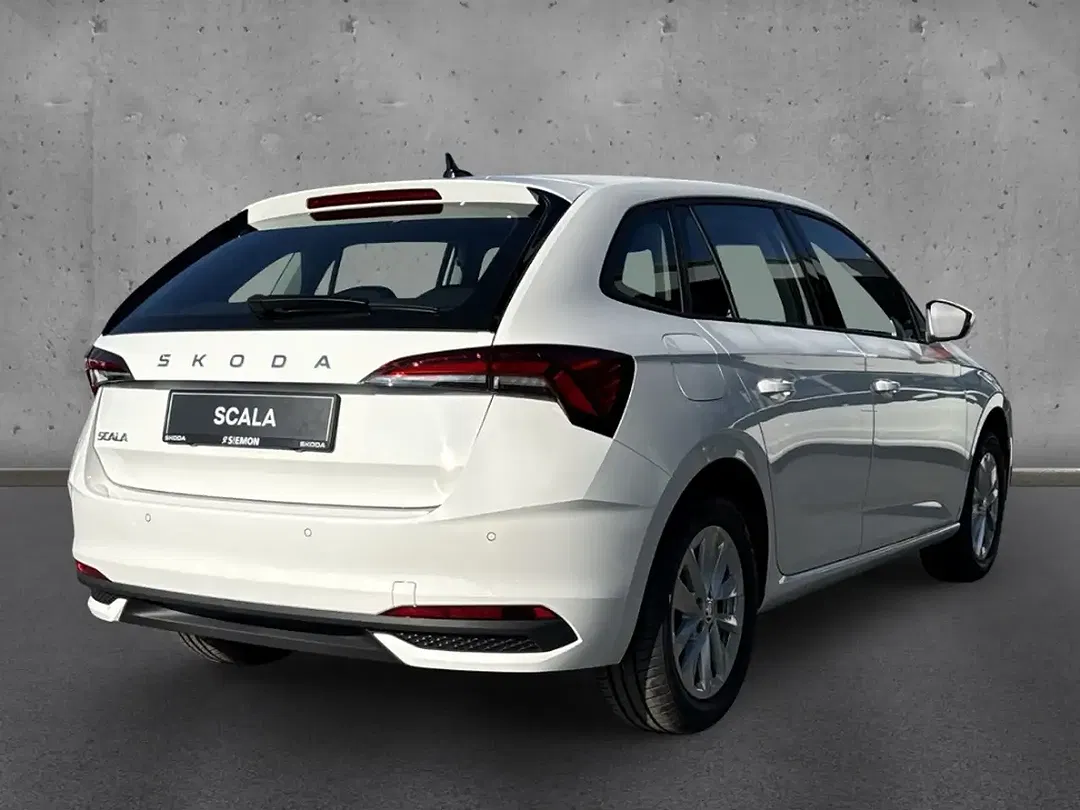 Skoda Scala - Thumbnail 4