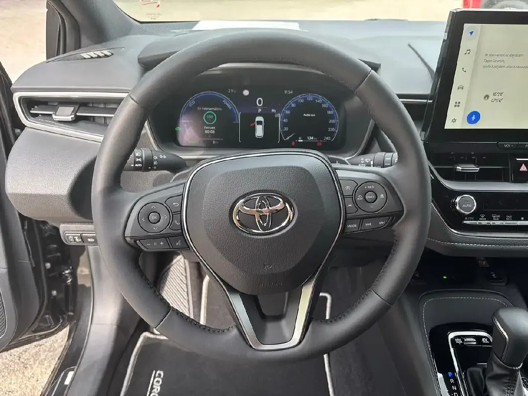 Toyota Corolla - Thumbnail 13