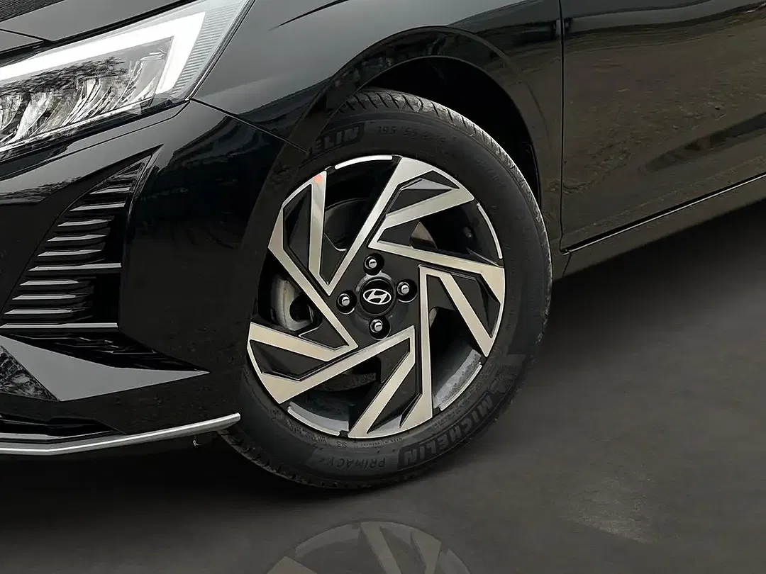 Hyundai i20 - Thumbnail 6