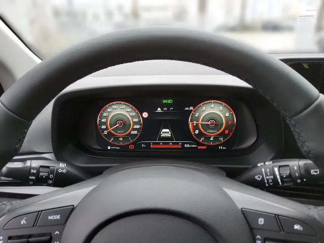 Hyundai i20 - Thumbnail 8