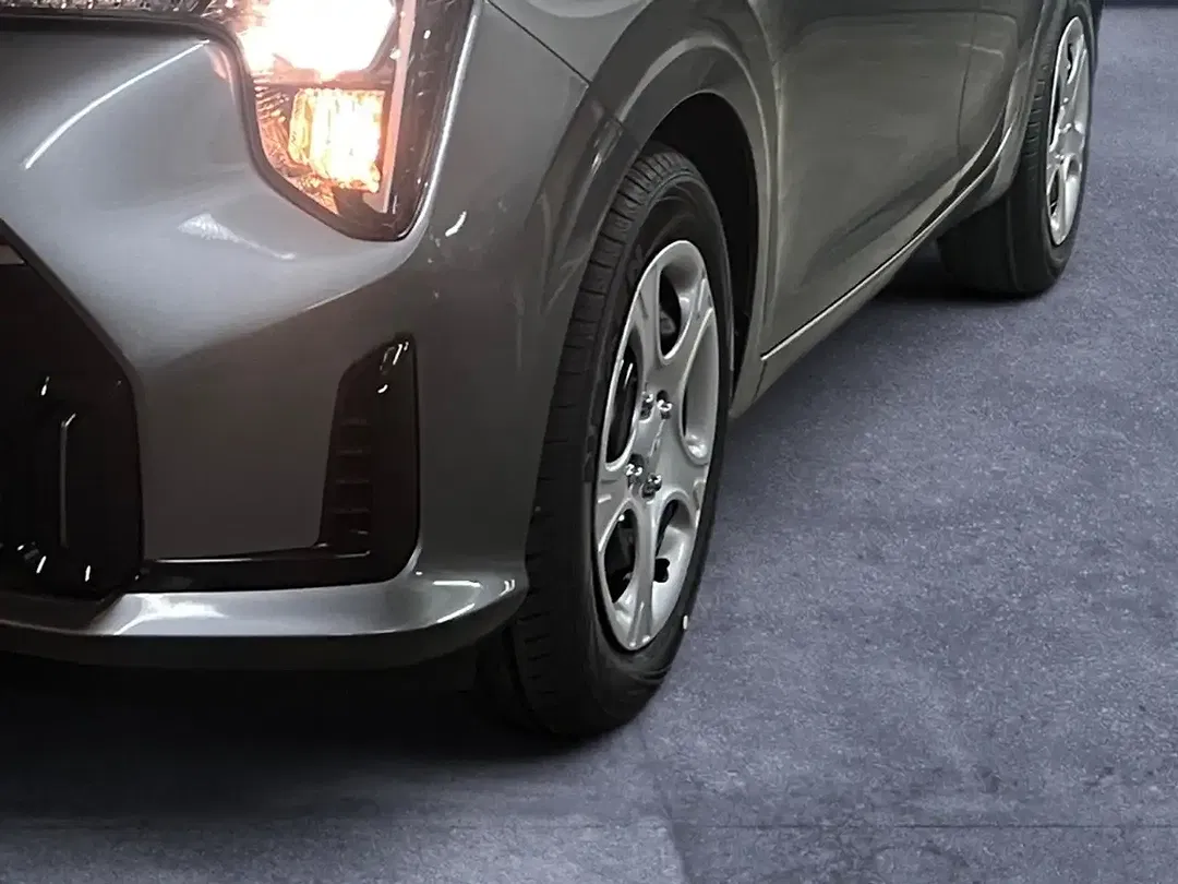 Kia Picanto - Thumbnail 8