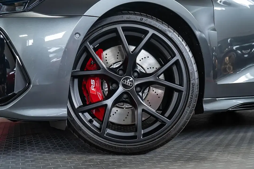 Audi RS3 - Thumbnail 3