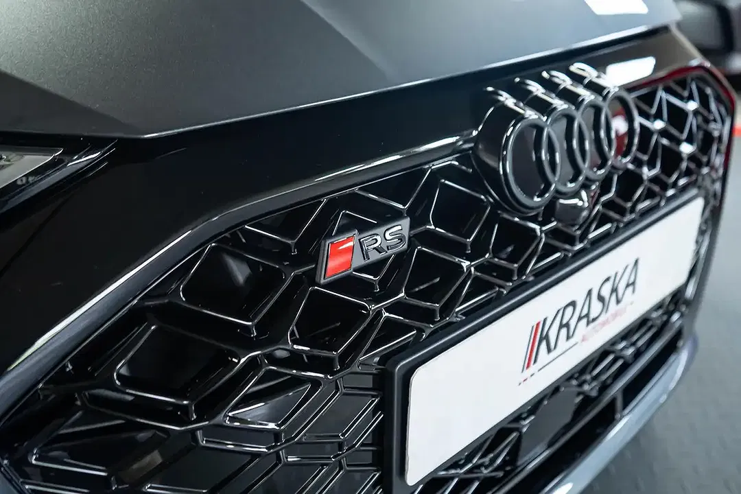 Audi RS3 - Thumbnail 8