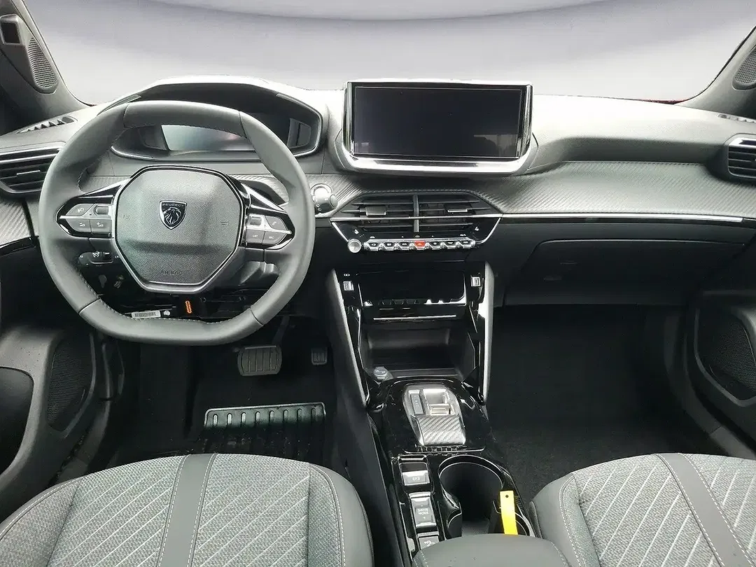 Peugeot 2008 - Thumbnail 8