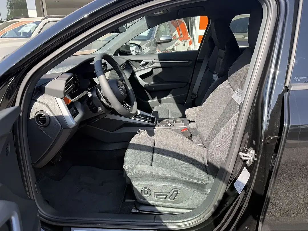 Audi A3 - Thumbnail 9