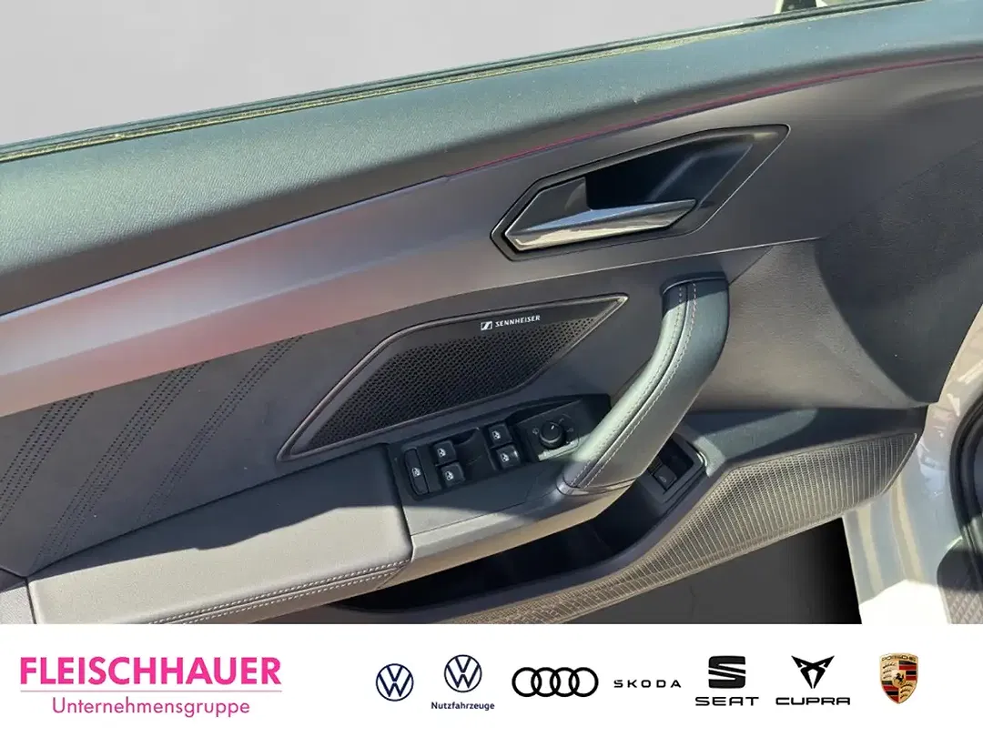 CUPRA Leon - Thumbnail 14