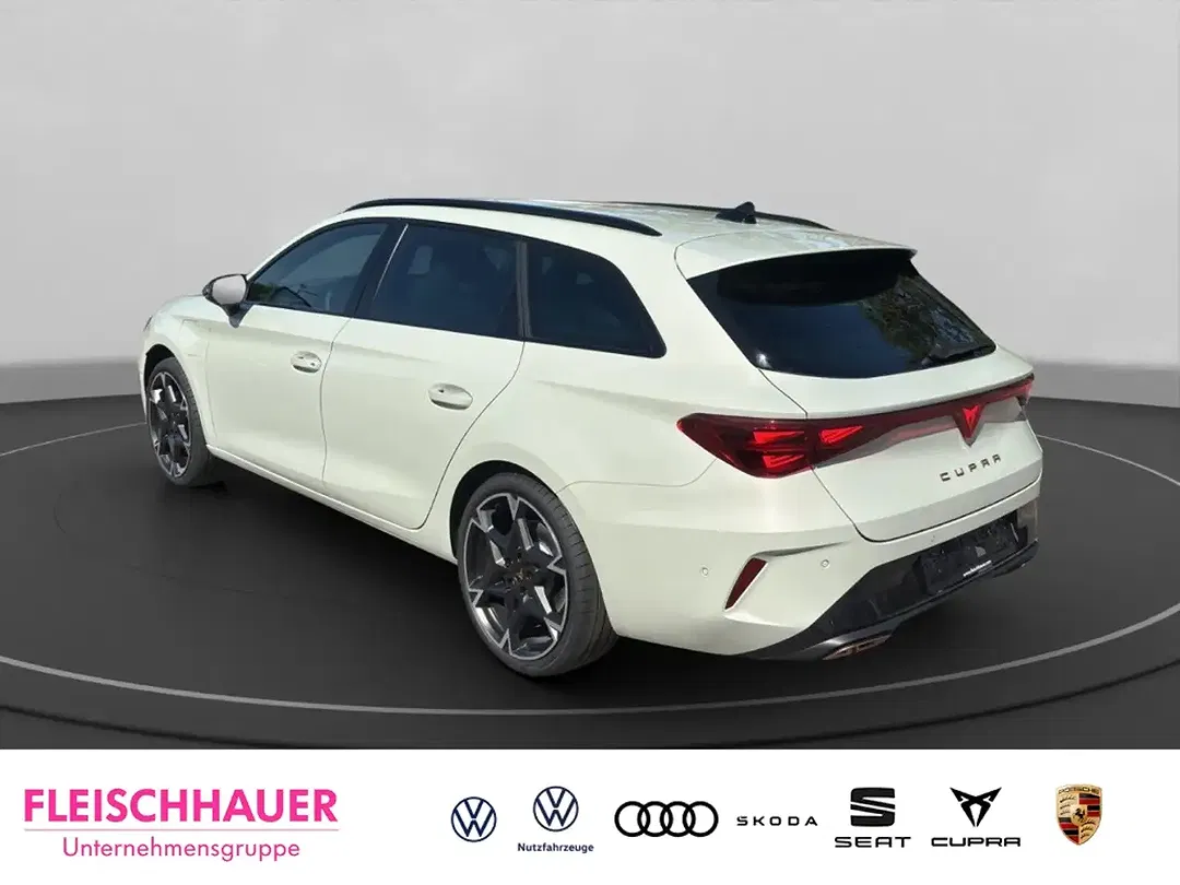 CUPRA Leon - Thumbnail 4