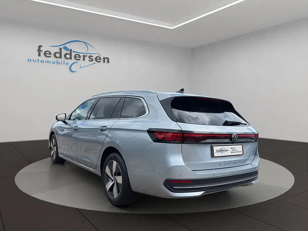 Volkswagen Passat Variant - Thumbnail 6