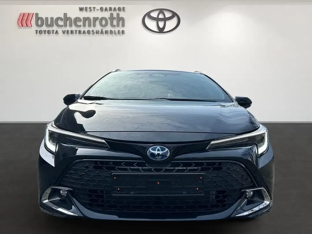 Toyota Corolla - Thumbnail 2
