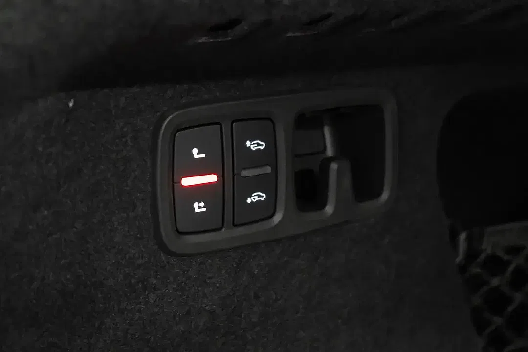 Audi RS Q8 - Thumbnail 10