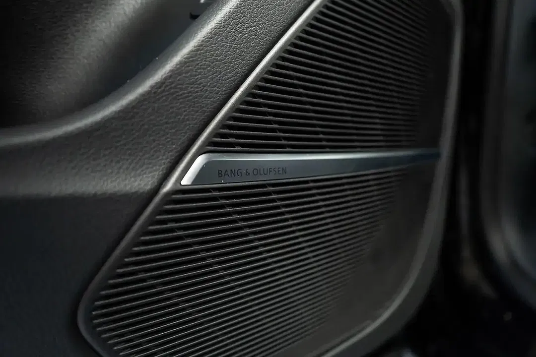 Audi RS Q8 - Thumbnail 14