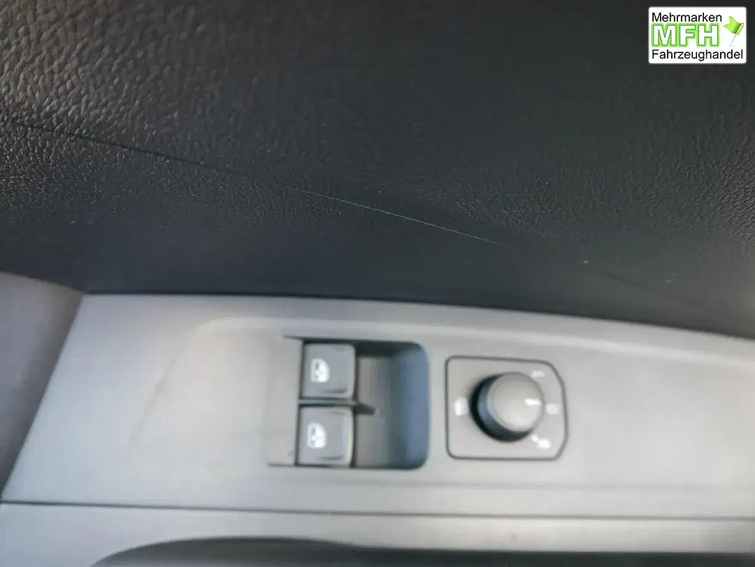 Skoda Fabia - Thumbnail 10