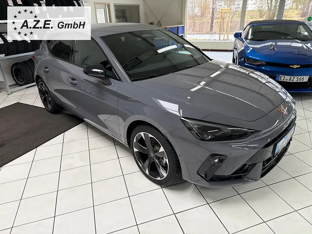 CUPRA Leon - Thumbnail 3