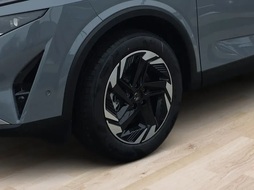 Nissan Qashqai - Thumbnail 7
