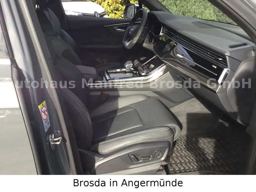 Audi SQ7 - Thumbnail 6