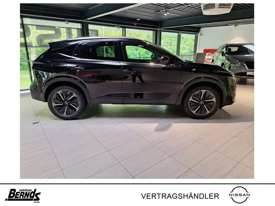Nissan Qashqai - Thumbnail 2
