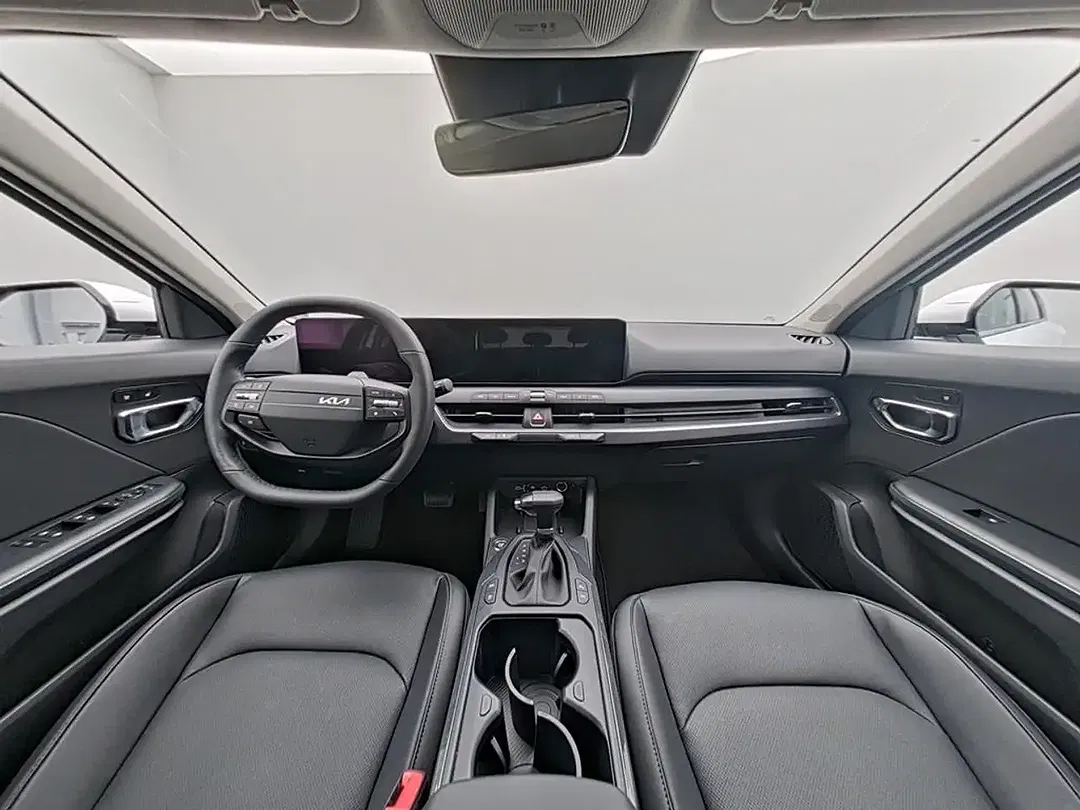 Kia K4 - Thumbnail 9