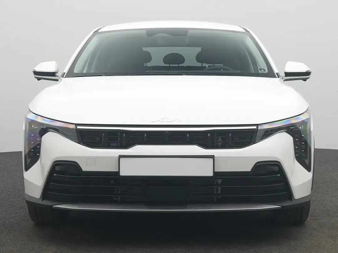 Kia K4 - Thumbnail 1