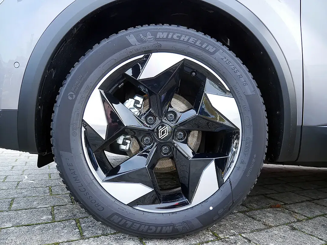 Renault Captur - Thumbnail 6