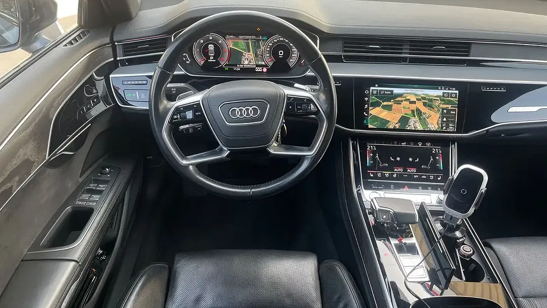 Audi A8 - Thumbnail 14