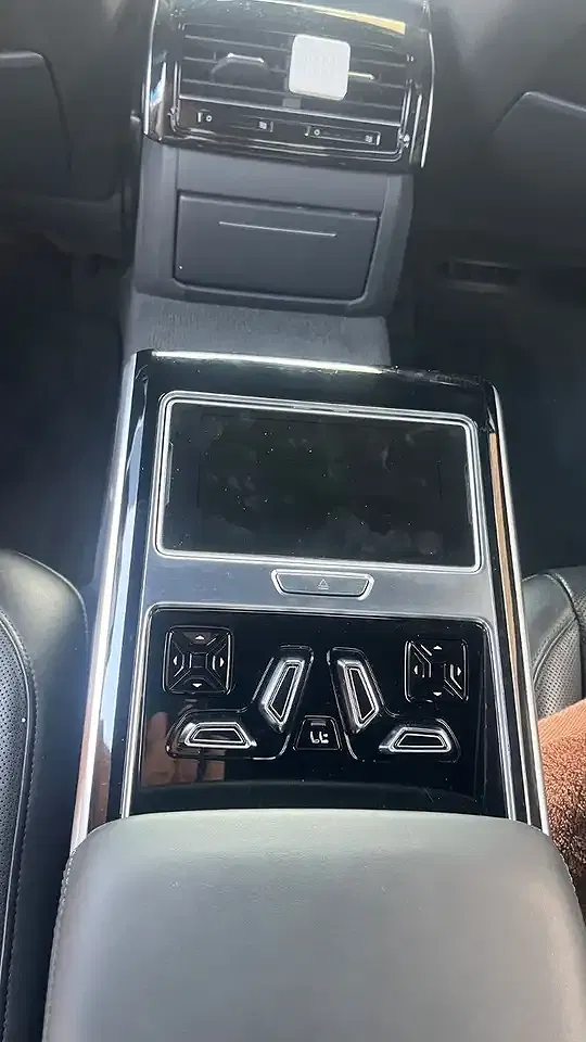 Audi A8 - Thumbnail 17