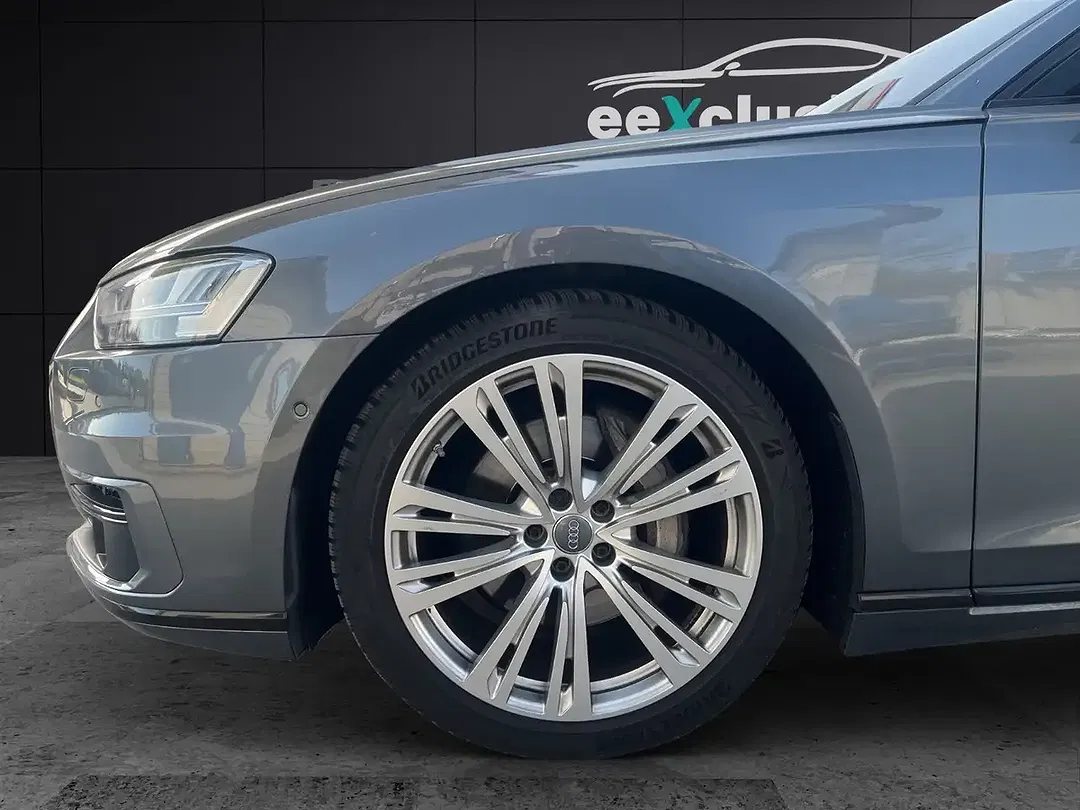 Audi A8 - Thumbnail 21