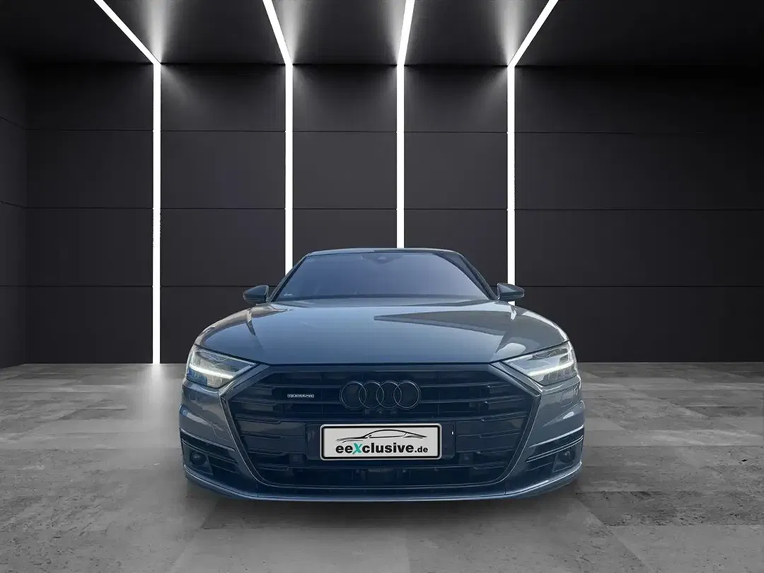 Audi A8 - Thumbnail 4