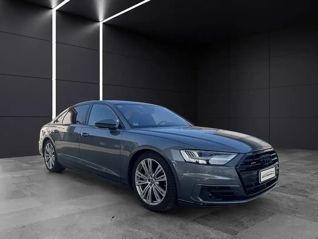 Audi A8 - Thumbnail 6