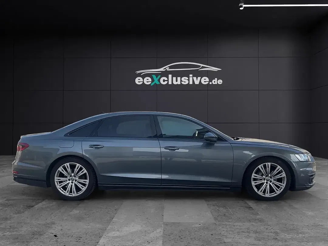 Audi A8 - Thumbnail 7