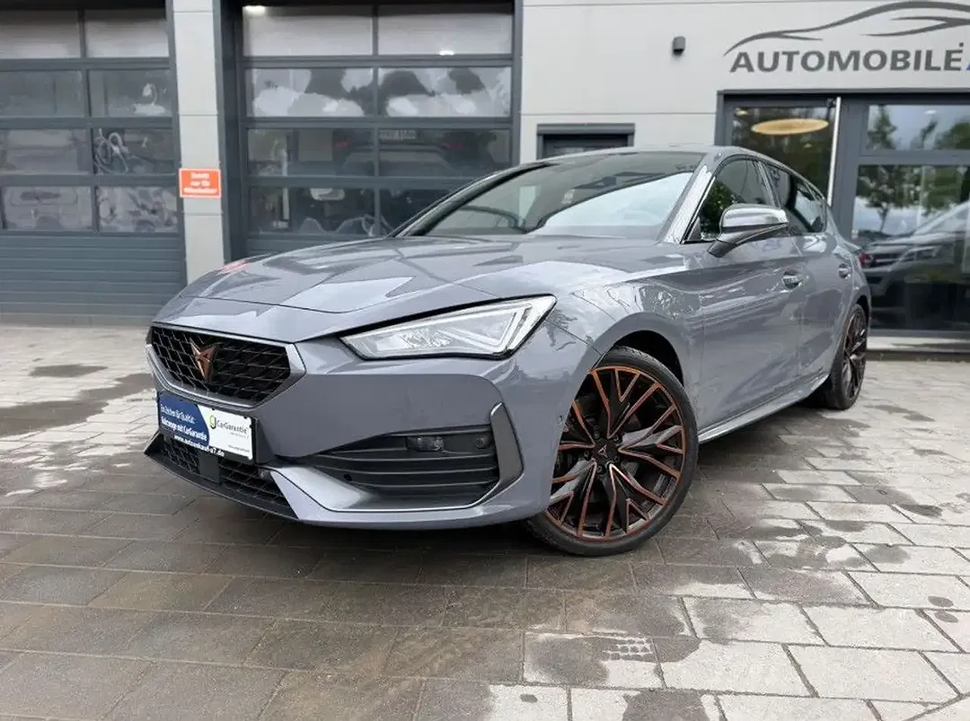 CUPRA Leon - Thumbnail 3