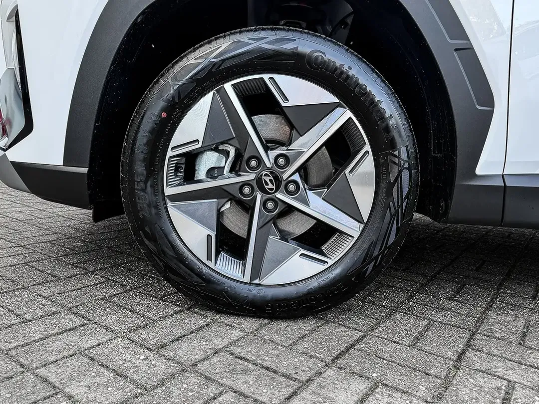 Hyundai TUCSON - Thumbnail 4