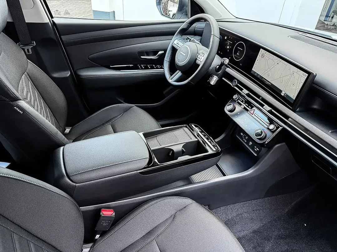 Hyundai TUCSON - Thumbnail 5