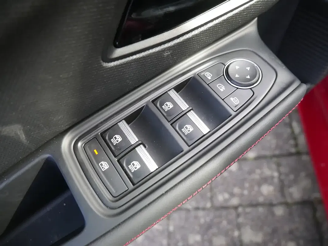 Renault Clio - Thumbnail 7