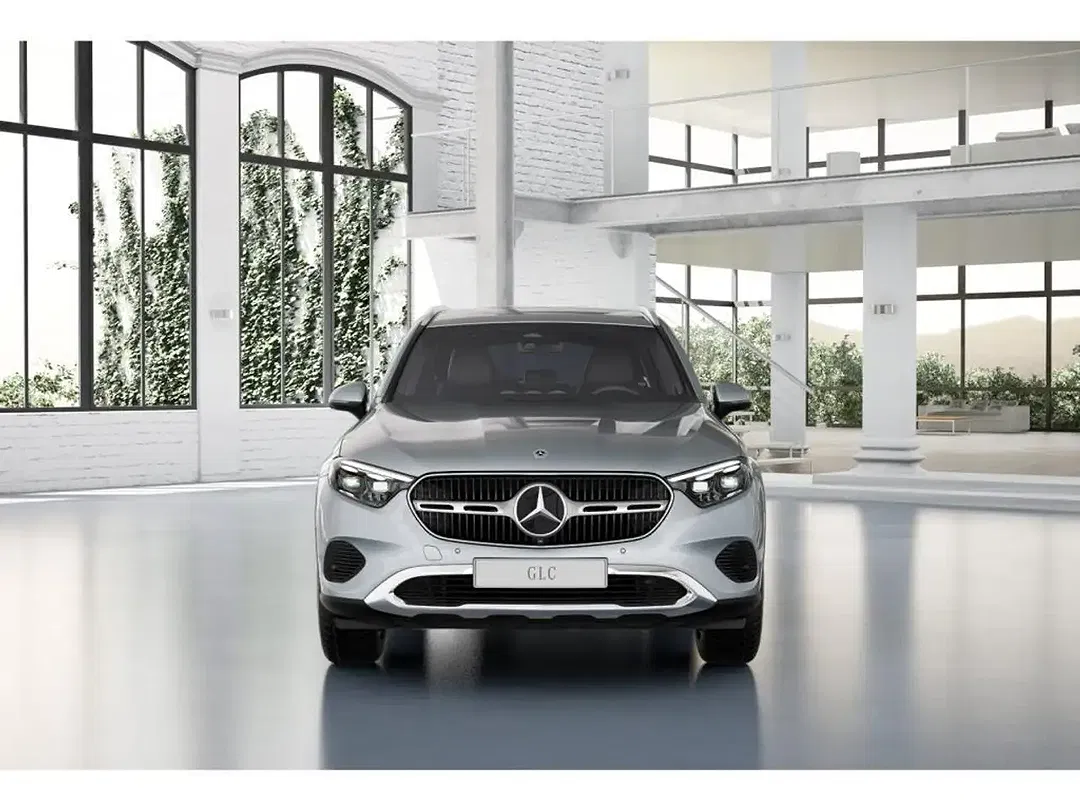 Mercedes-Benz GLC 200 - Thumbnail 4