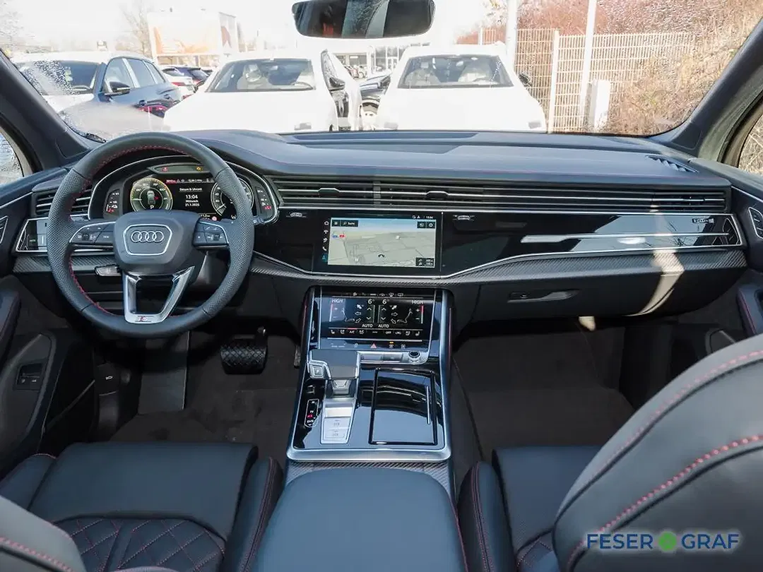 Audi Q7 - Thumbnail 13