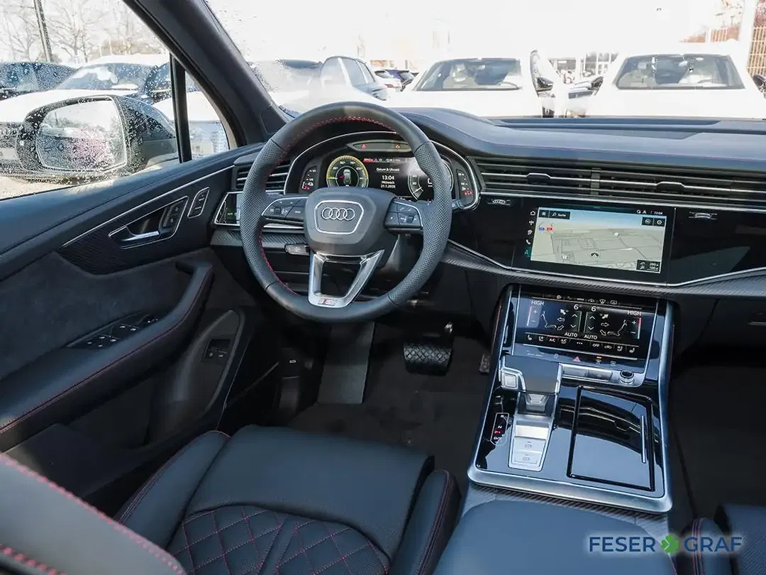 Audi Q7 - Thumbnail 9