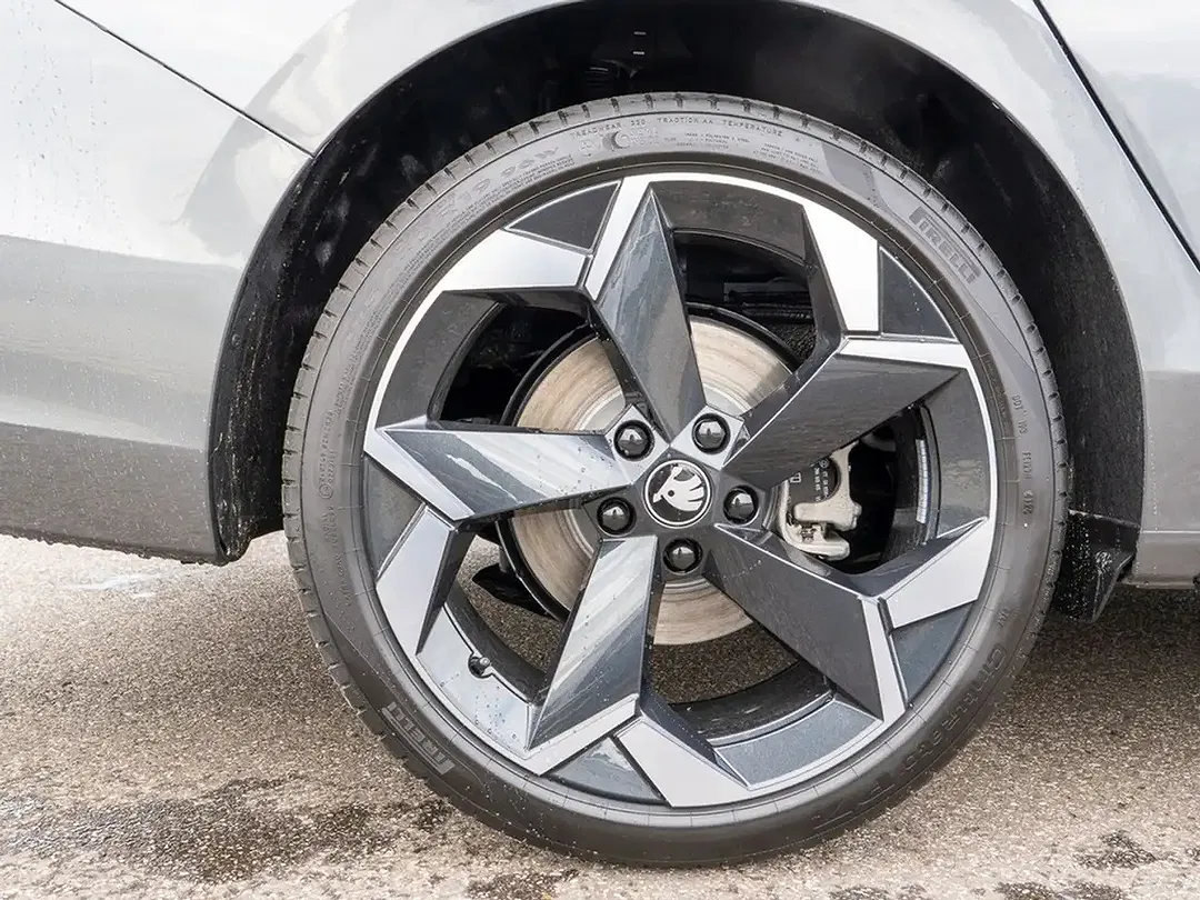 Skoda Superb - Thumbnail 15