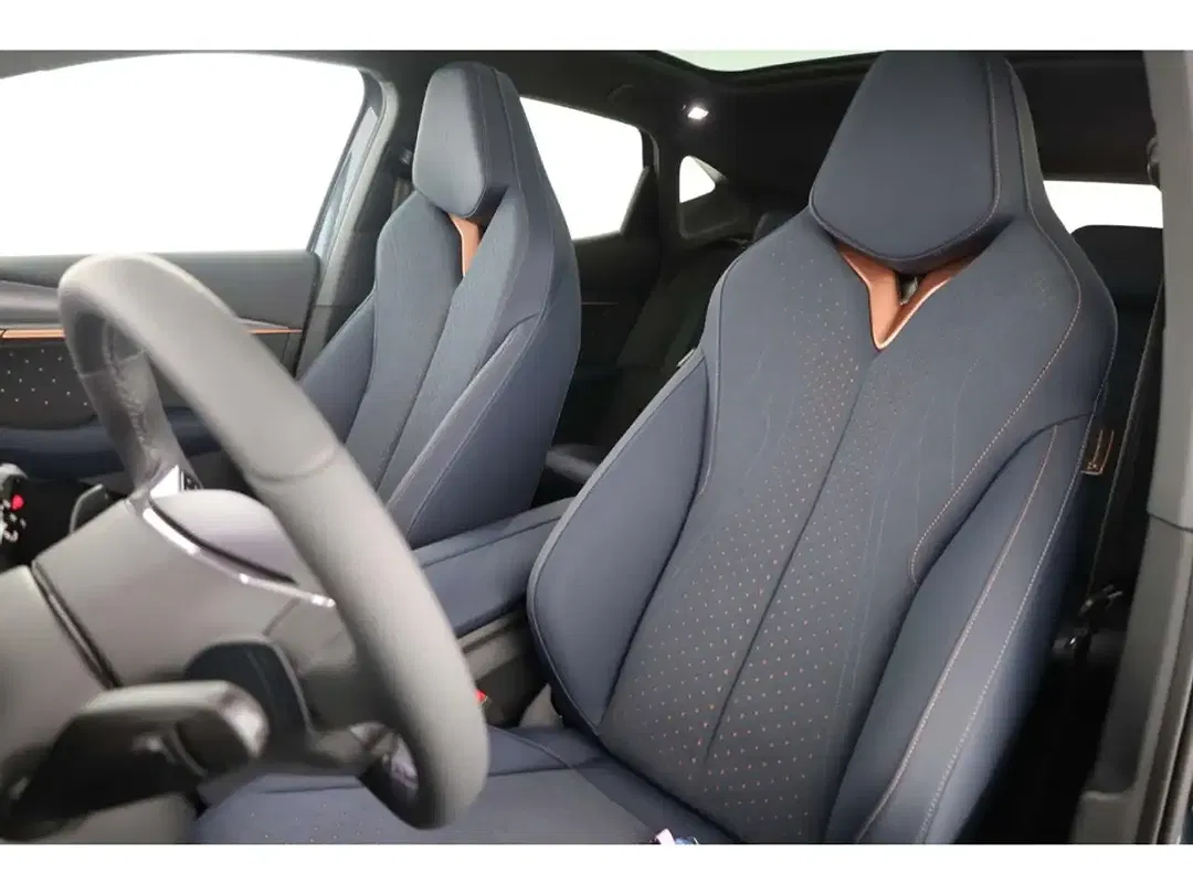 CUPRA Tavascan - Thumbnail 9