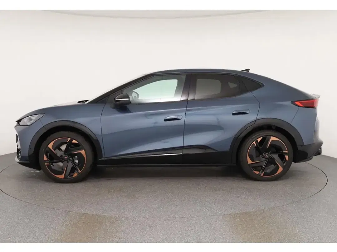 CUPRA Tavascan - Thumbnail 4
