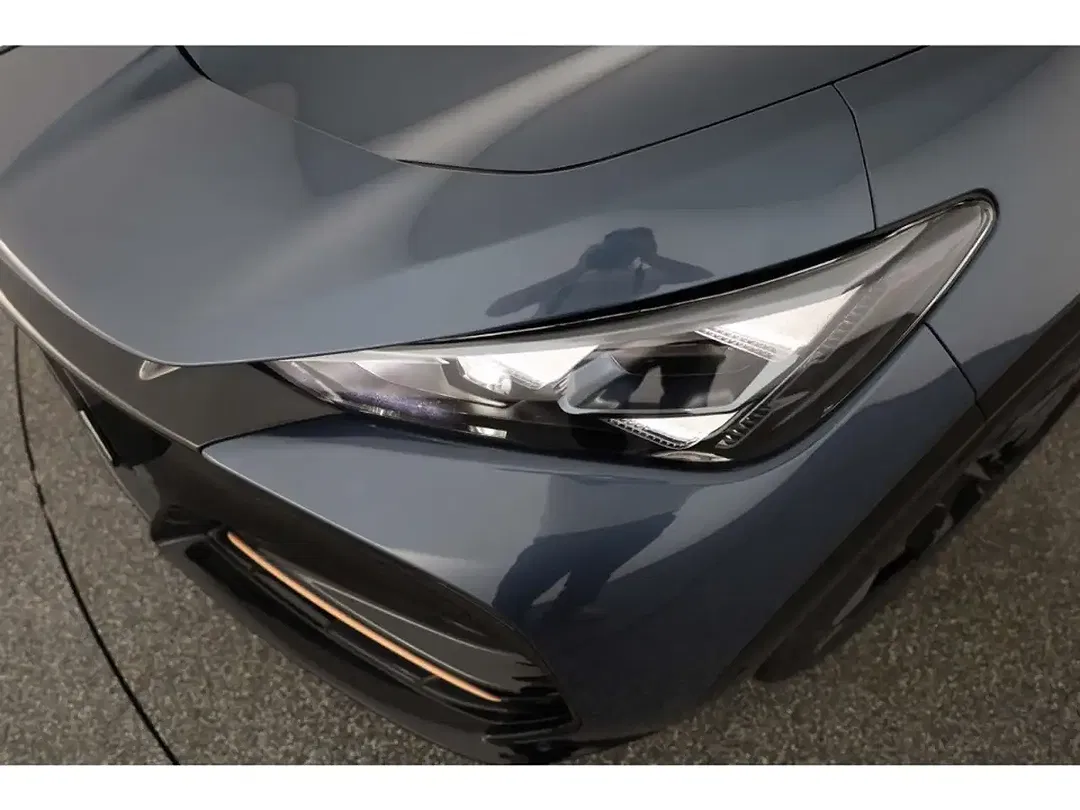 CUPRA Tavascan - Thumbnail 6